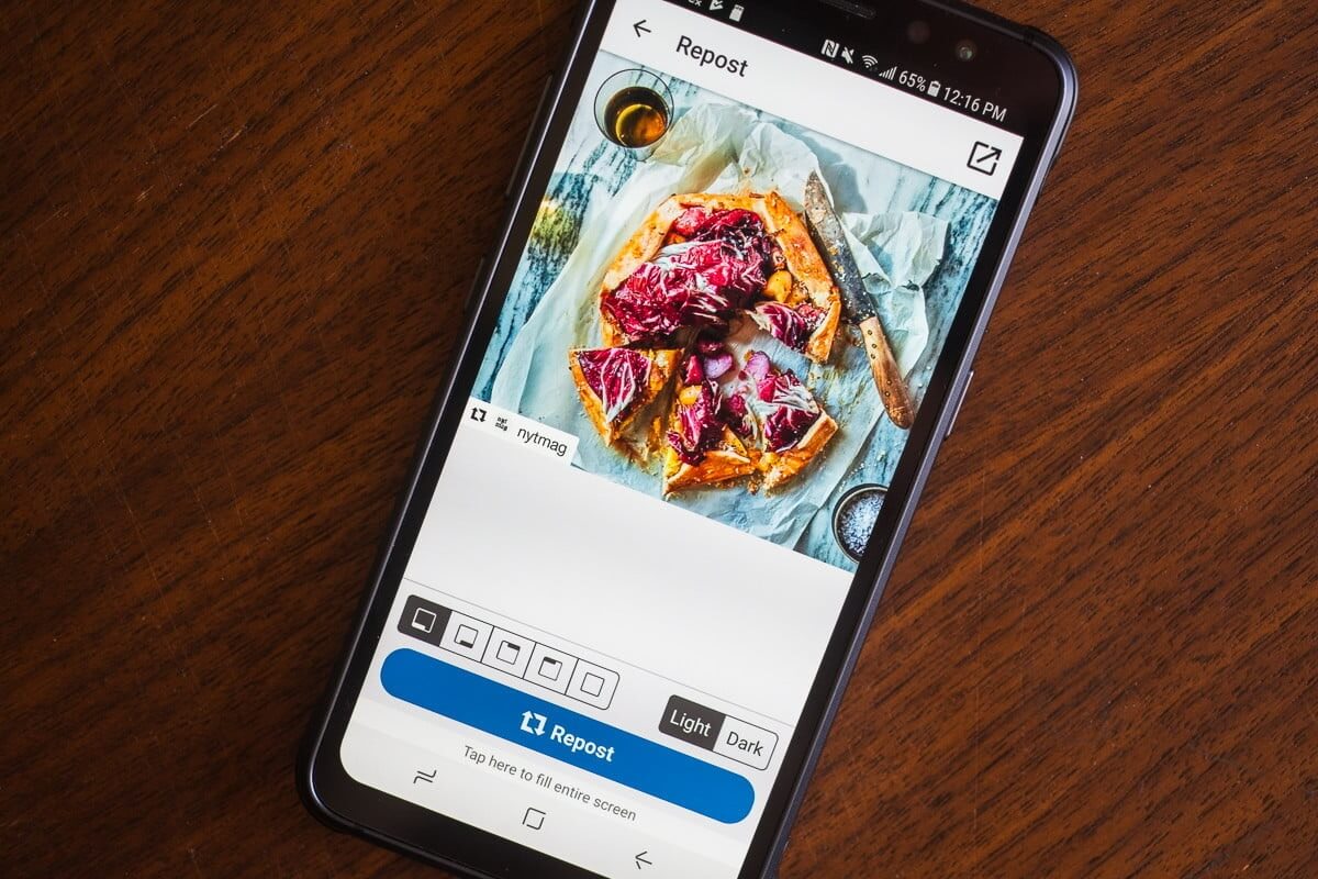 Tips Membuat Konten Instagram Menarik 4 Repost konten serupa